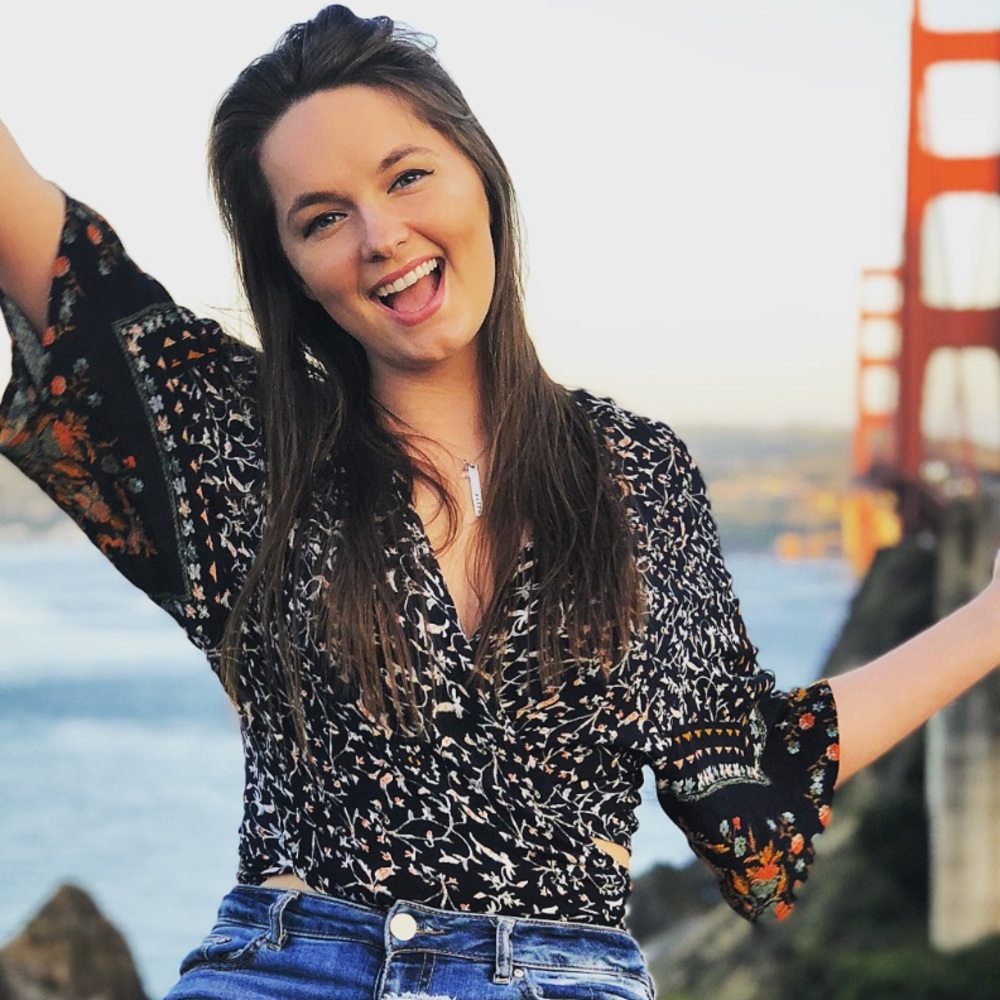 Meet your Posher, Kelly